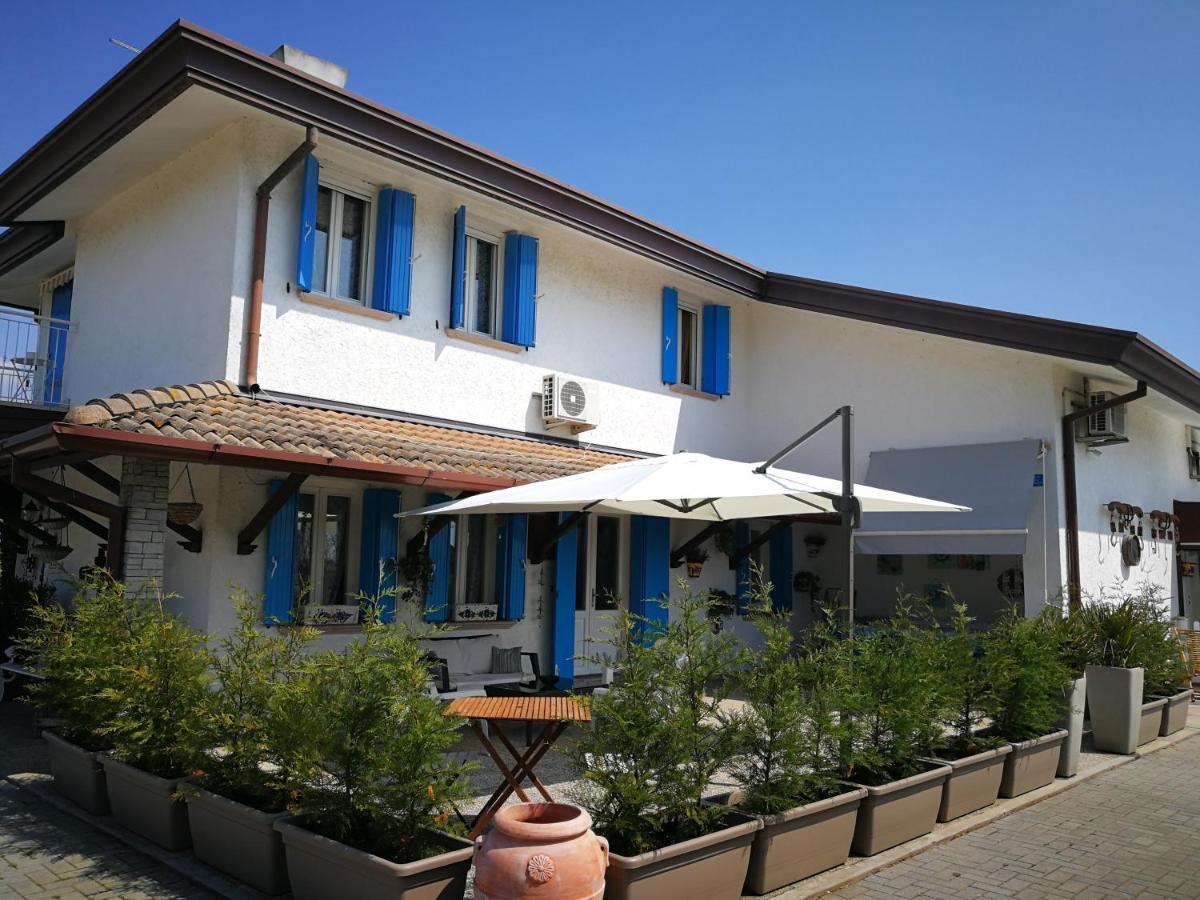Villa Roma Holidays Jesolo Extérieur photo
