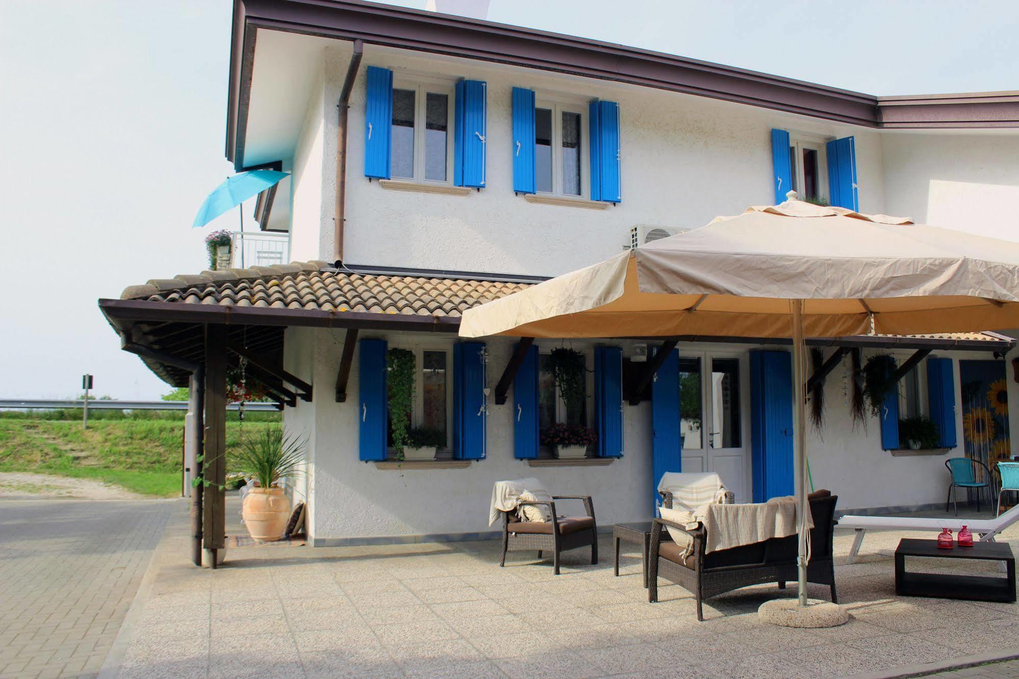 Villa Roma Holidays Jesolo Extérieur photo